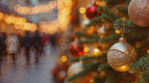 La moda umana del Natale: meno trend, più presenza